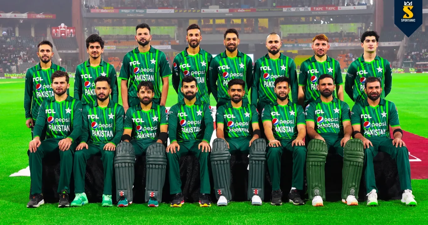 Pakistan's-15-member-asia-cup